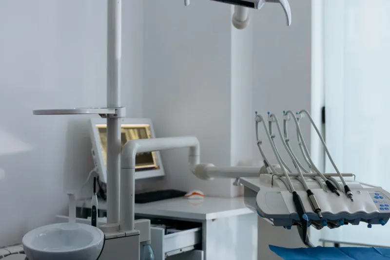 Getting a Root Canal in the Algarve Sounds Crazy Until You See the Price Tag